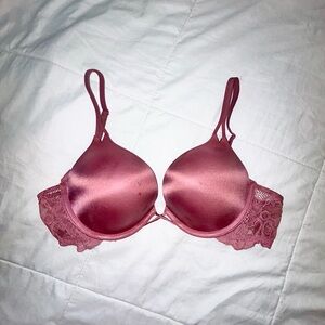 Victorias Secret Rose Pink Bombshell Bra (32C) - New